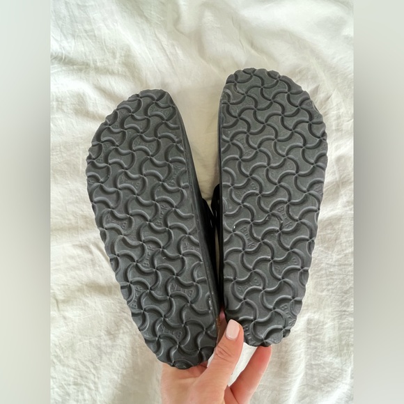 Boston Clogs - Picture 2 of 10